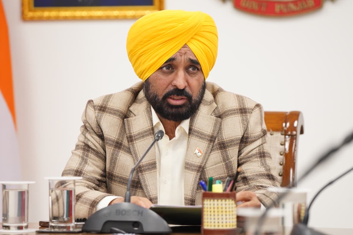 f0169946-bcff-4d62-a317-bbc3c221587e