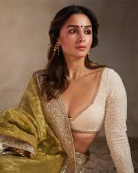 Alia Bhatt Calls Yami Gautam ‘Pure Gold’ for Her Performance in Haq