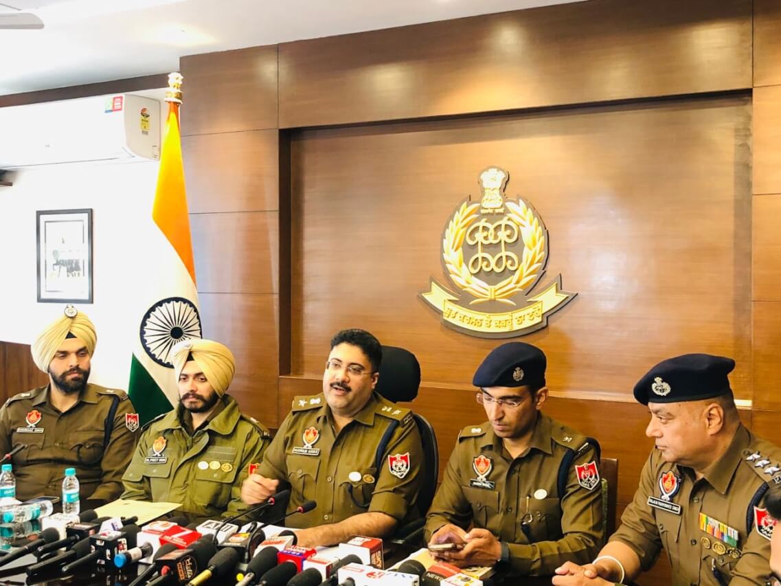 249f2bdc-e472-4d27-bfe8-121f09318690