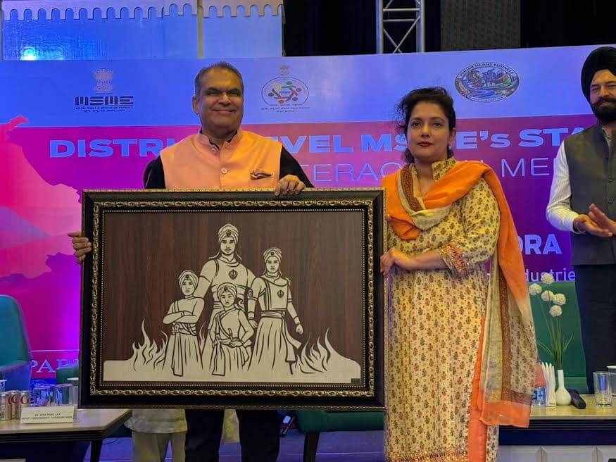 3af539cb-9785-4abb-95bd-e5e17d1cb4cf