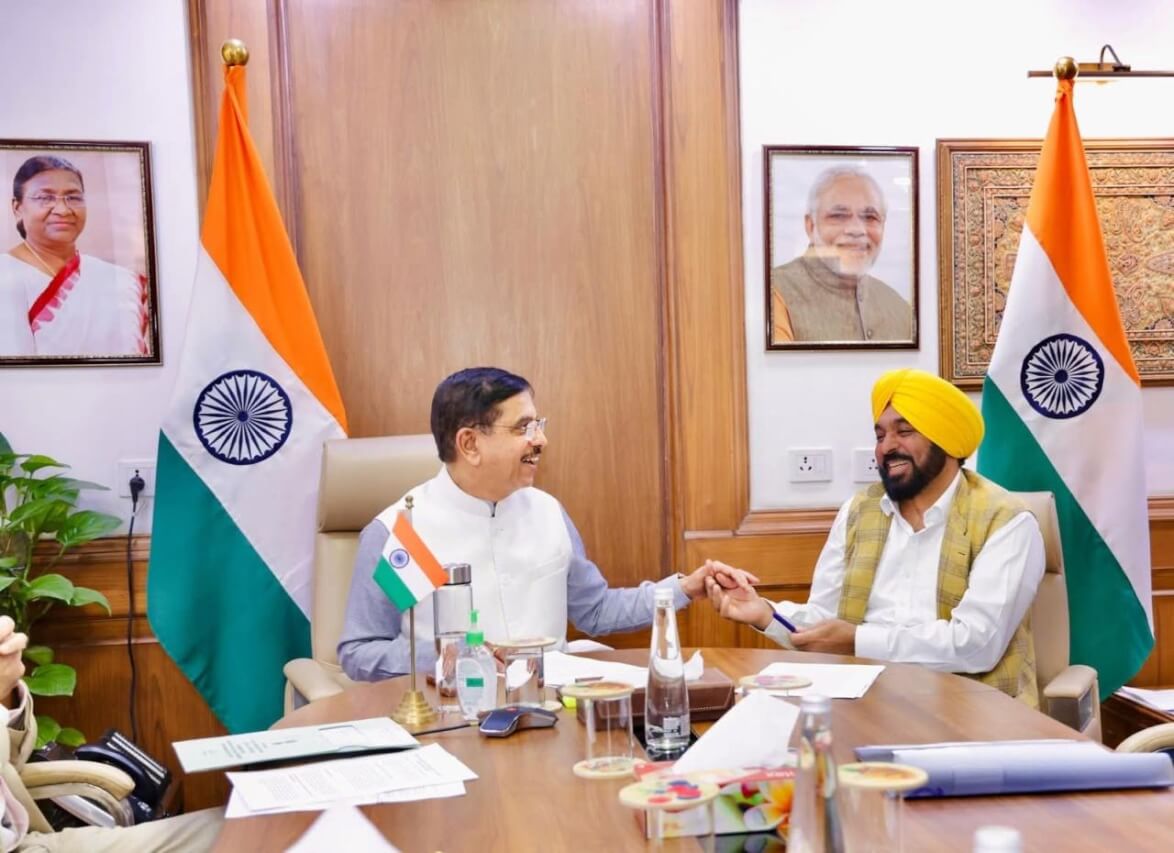 3f3610ac-b748-46db-ab1b-ef04494e6c9e