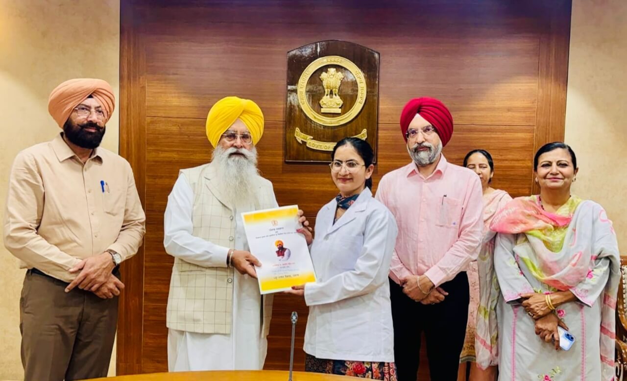 4a11bf99-8b0e-45fc-b9a1-6738c919ee75