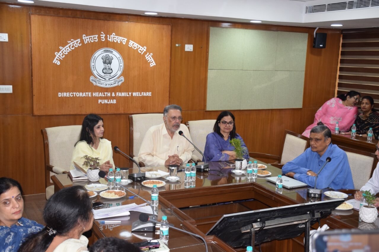 ee93bb0e-7912-4c9d-ada9-ed6153e6545a